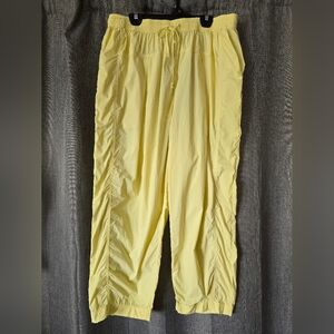 Yellow Women's Cropped Pants